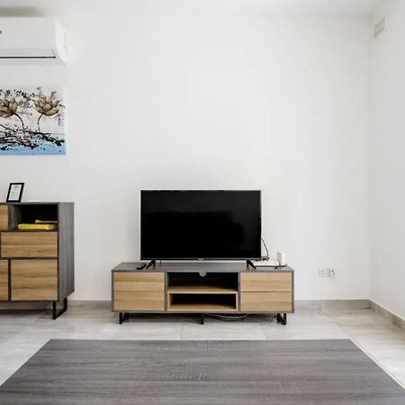 F12 Room 2, Private Room Two Single Beds Privated Bathroom In Shared Flat Msida Zewnętrze zdjęcie